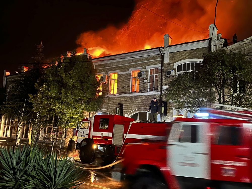 Fire at the National Art Gallery with emergency vehicles outside